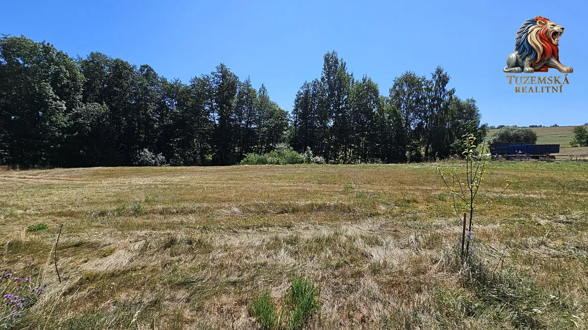 Prodej stavebního pozemku 955 m²